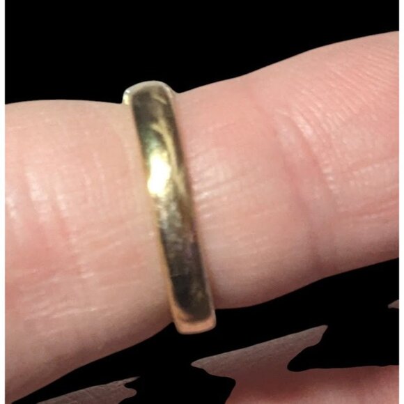 Elegant Glam Triple Crystal Layer Gold Tone Ring Size 5 - Picture 6 of 11